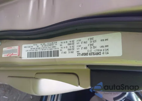 2014 Jeep Grand Cherokee Limited z USA, uszkodzony, nr VIN 1C4RJEBG4EC271225